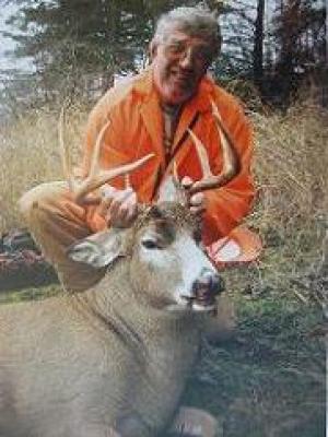 whitetail deer hunts