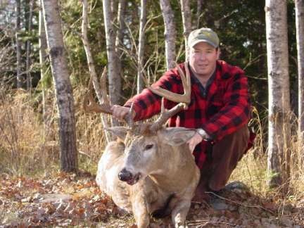 hunt for deer in canada